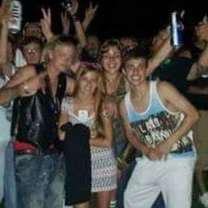 Meet your Posher, Todd